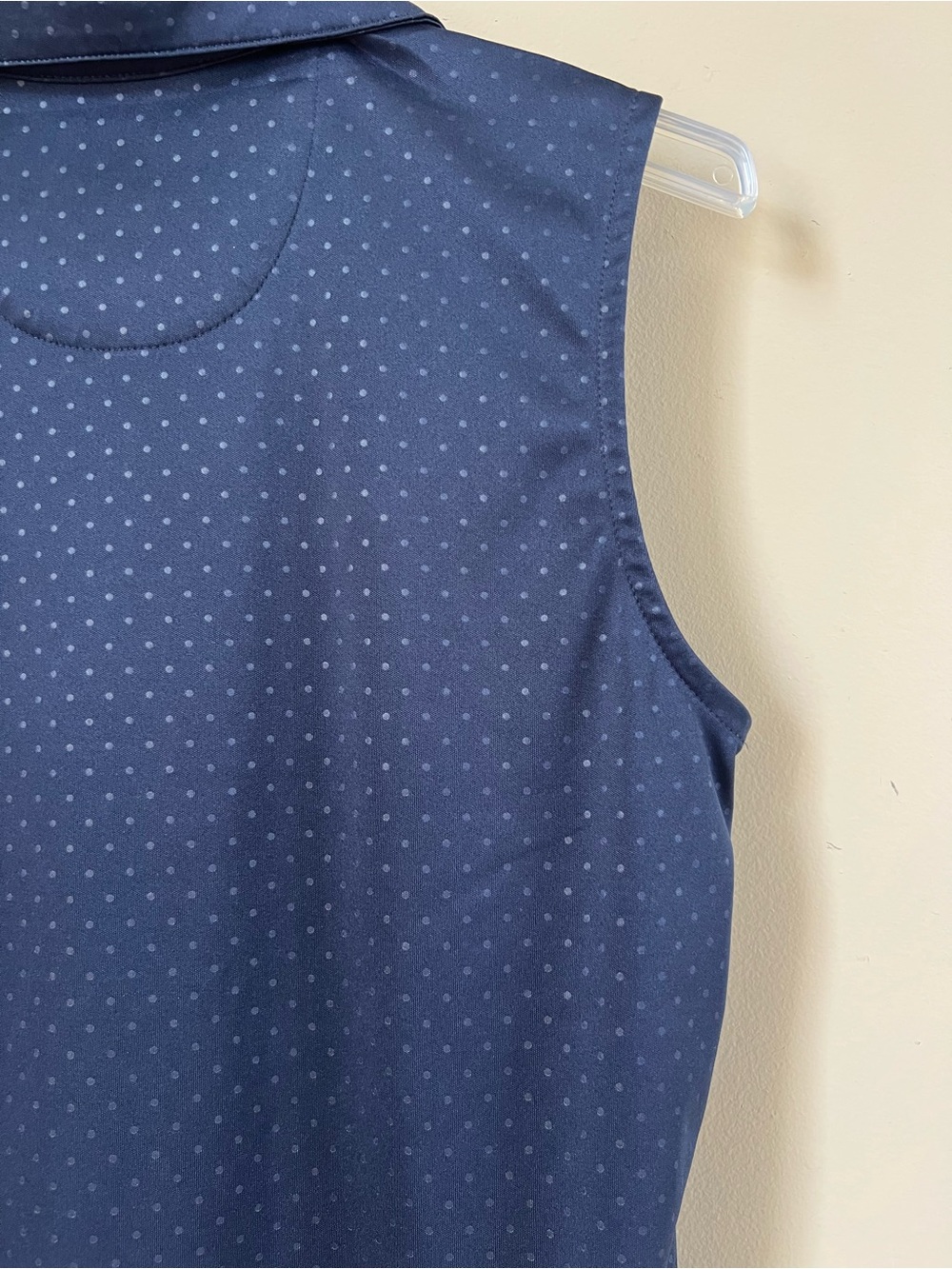 Greg Norman Women's Navy Blue Polka Dot Sleeveless Golf Polo Shirt Large - Picture 9 of 11